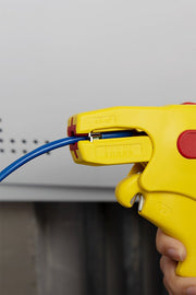 IWE-7S Solar Stripper for Common Photovoltaic Cables Cross-section from 15-8 AWG (1.5-10 mm²) Cable Stripper & Wire Cutters IWISS