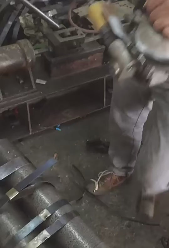 Video of Pneumatic Steel Combination Strapping Tools